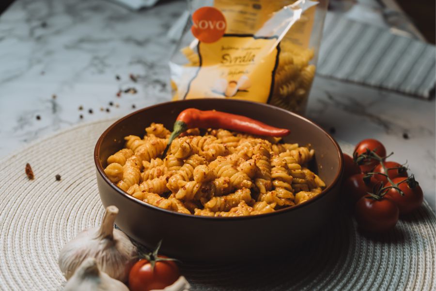 Chilli tjestenina