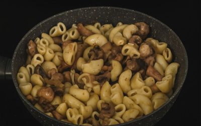 Aromatični pužići s gljivama