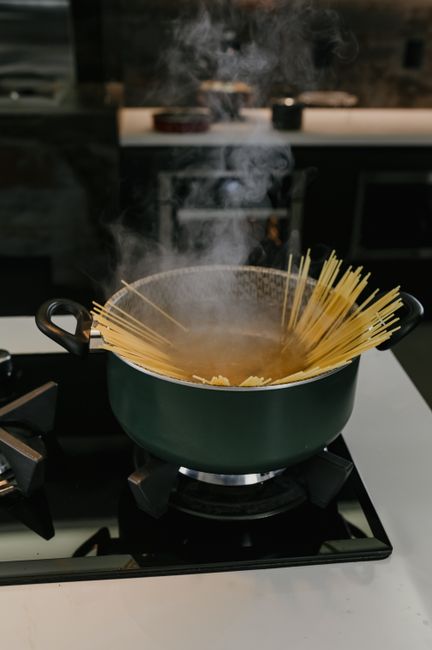 pasta-pot-kitchen